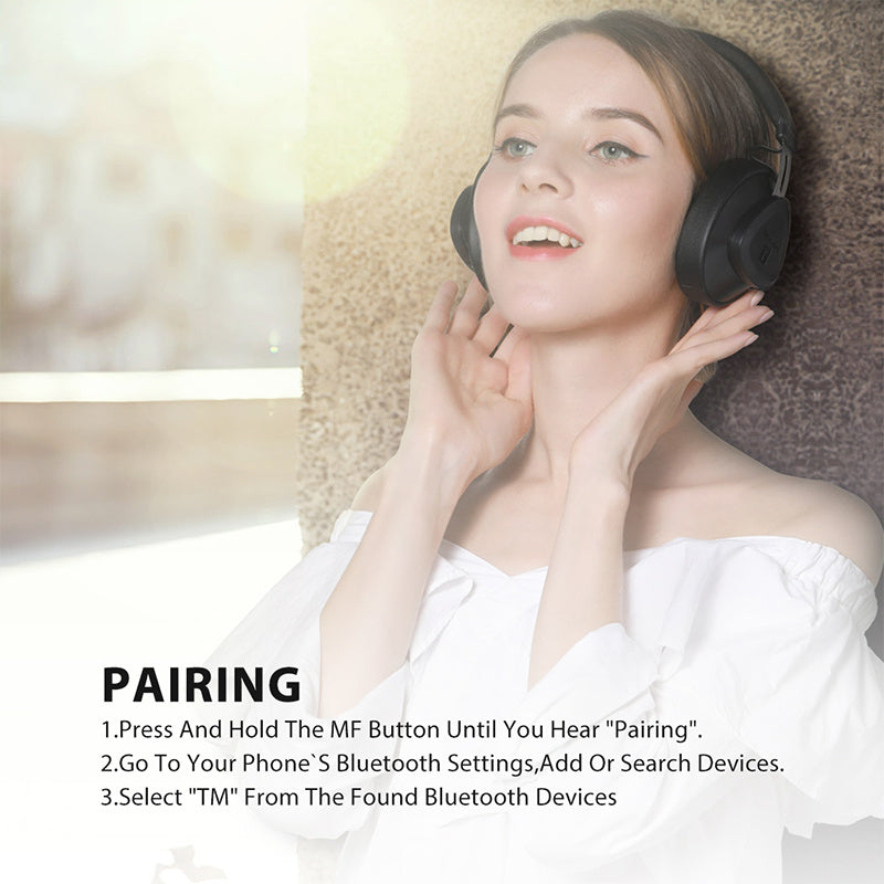 Wireless sports headset with ear protection